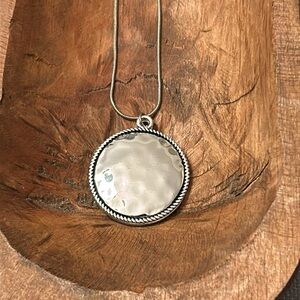 Island Style Hammered Silver Pendant Necklace Adjustable Up to 38” 2 Side EUC